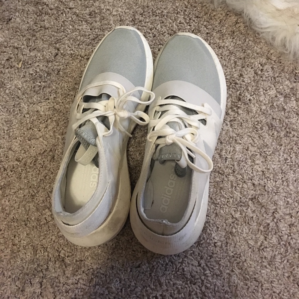 Adidas Tubular Shoe